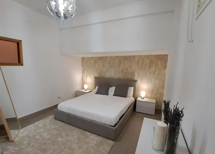 Rosasco House